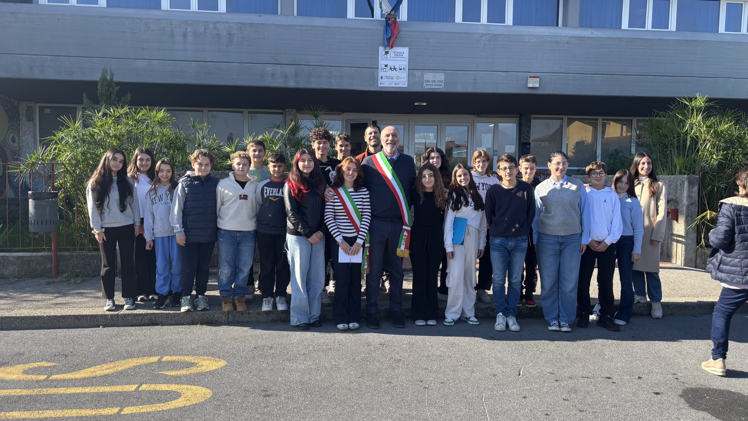 CHIESINA UZZANESE. IL CONSIGLIO COMUNALE DEI RAGAZZI RIPARTE: ENTUSIASMO, IDEE E RESPONSABILITÀ ALLA SCUOLA SECONDARIA DI PRIMO GRADO.